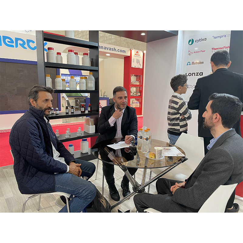 جلسه B2B مدیر عامل و مدیر اداری شرکت فردا ژن با مدیران شرکت خاتم فارمد